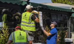 İzmir'de zabıta ve esnaf el ele... Yeşile geri dönüş başladı