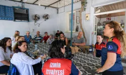 İzmirli baba ve kızı yangınlara karşı omuz omuza mücadele ediyor