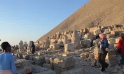 Kültürler Nemrut'ta buluştu