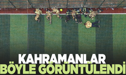 Yangınla mücadele eden itfaiye erlerinin görüntüleri yürek burktu