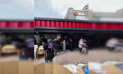 Mersin’de mağaza açılışında izdiham, yaşlı kadın fenalık geçirdi