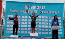 Manisalı sporculardan Rize’de madalya şöleni