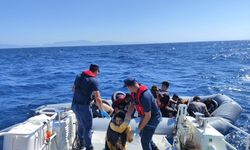 Yunanistan’ın geri ittiği 30 düzensiz göçmen kurtarıldı
