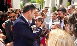 İzmir'de yangın yaraları sarılıyor: 281 yeni konutun temeli atıldı