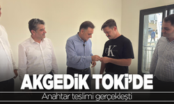 Akgedik TOKİ’de Anahtar Teslimi Gerçekleşti