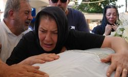Uçak kazasında yitirdiği kızına acı veda
