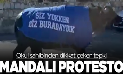 İzmir’de mandalı protesto: Okul sahibinden dikkat çeken tepki