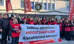 Belediye işçileri yarım gün iş bırakma eyleminde