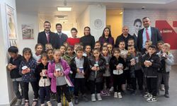 Ana sınıfı öğrencileri bankada tasarrufla tanıştı