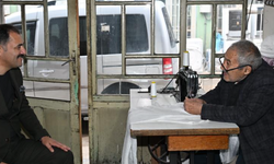 Regaip Kandili'nde, Demirci'de ustalara vefa ziyareti