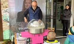 Yunusemre Anaokulu Ferdi Zeyrek ve Gülşah Durbay’ı andı