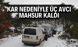 Kar nedeniyle yolda mahsur kalan 3 avcı kurtarıldı