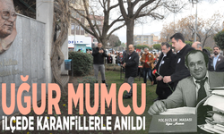 Uğur Mumcu, ilçede karanfillerle anıldı