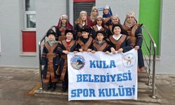 Manisalı okçular maharetlerini sergiledi