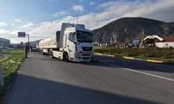 Kırkağaç’ta iki tır çarpıştı: 1 yaralı