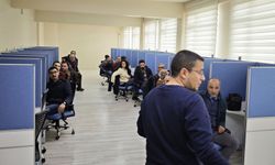 İlçede öğretmenlere e-Sınav eğitimi