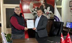 4 oy farkla başkan seçilmişti, göreve başladı