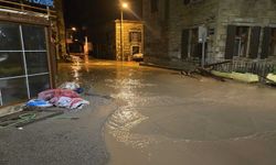 Yeni Foça'yı su bastı