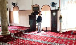 Yunusemre Belediyesi'nden ibadethanelerde hummalı temizlik