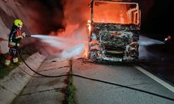 Balıkesir yolunda alev aldı