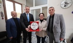 Şehzadeler Belediyesi kadın muhtarları bugün de unutmadı