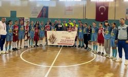 Salihli'nin yıldız kızları Manisa'da şampiyon