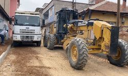 Alaşehir'de asfalt sezonu açıldı