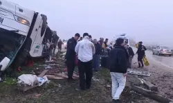 Yolcu otobüsü devrildi: Ölü ve yaralılar var