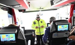 İzmir'de polis ekiplerinden bayram mesaisi