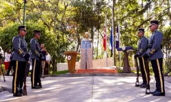 El Salvador’da Atatürk büstü.... 'Türkiye Parkı' törenle açıldı