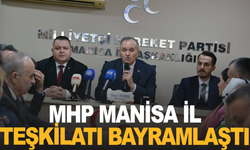 MHP Manisa İl Başkanlığı’nda bayramlaşma programı düzenlendi