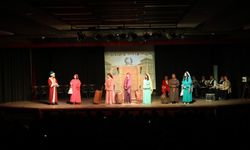 ‘Fotoğrafçı’ tiyatroseverlerle buluştu