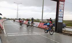 Akhisarlı bisikletçiler Türkiye Kupası'nda zirvede