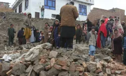 Afganistan'da 5.9 büyüklüğünde deprem! 8 kişi hayatını kaybetti