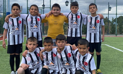 Birleştirilmiş sınıf takımı zirveye koşuyor