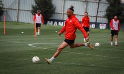 Manisaspor Akhisar45 FSK maçı hazırlıklarını sürdürüyor