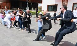Yunusemre’de 19 Mayıs şöleni renkli görüntülere sahne oldu