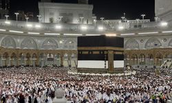 Hacı adayları akın akın Kabe-i Muazzama’ya koşuyor