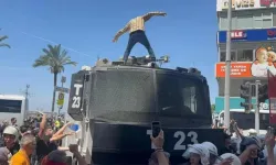 İzmir'de TOMA’ya çıkan vatandaş tutuklandı