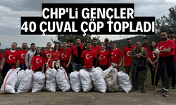 CHP'li gençler 40 çuval çöp topladı