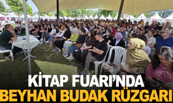 Manisa Kitap Fuarı’nda Beyhan Budak rüzgarı