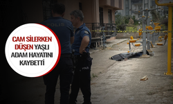 İzmir'de cam silerken 4. kattan düşen adam hayatını kaybetti