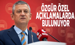 Özgür Özel açıklamalarda bulunuyor