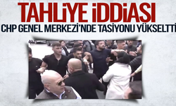 CHP Genel Merkezi Önünde Gerginlik: İki Grup Birbirine Girdi