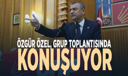Özgür Özel grup toplantısında konuşuyor