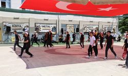 Dev Türk bayrağı altında meslek festivali coşkusu