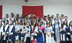 Sarıgöl MYO'da mezuniyet sevinci