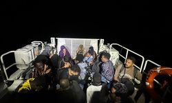 Bodrum’da 3’ü çocuk 19 düzensiz göçmen kurtarıldı