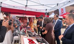 Manisa'da yılsonu sergisi büyük ilgi gördü