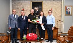 Manisa Kent Konseyi’nden Emniyet Müdürü Adnan Karayel’e “Hayırlı olsun” ziyareti